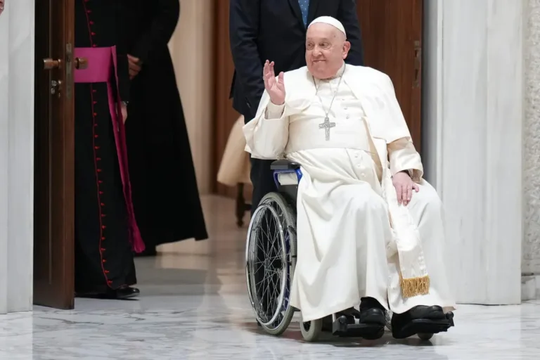 22pope-legacy-01-bwfg-jumbo