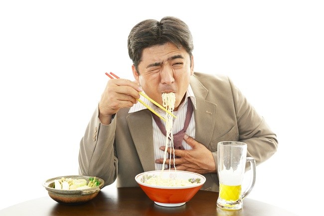 pemahaman-dan-penanganan-gangguan-makan-untuk-kesehatan-optimal